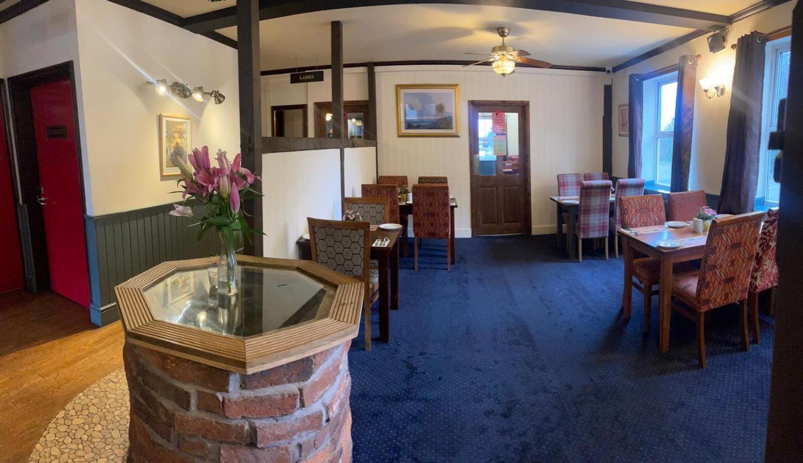 Leaking Well, Dunhampton Hotel Stourport-on-Severn Bagian luar foto